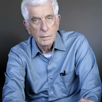 Jacques VallΓ©e